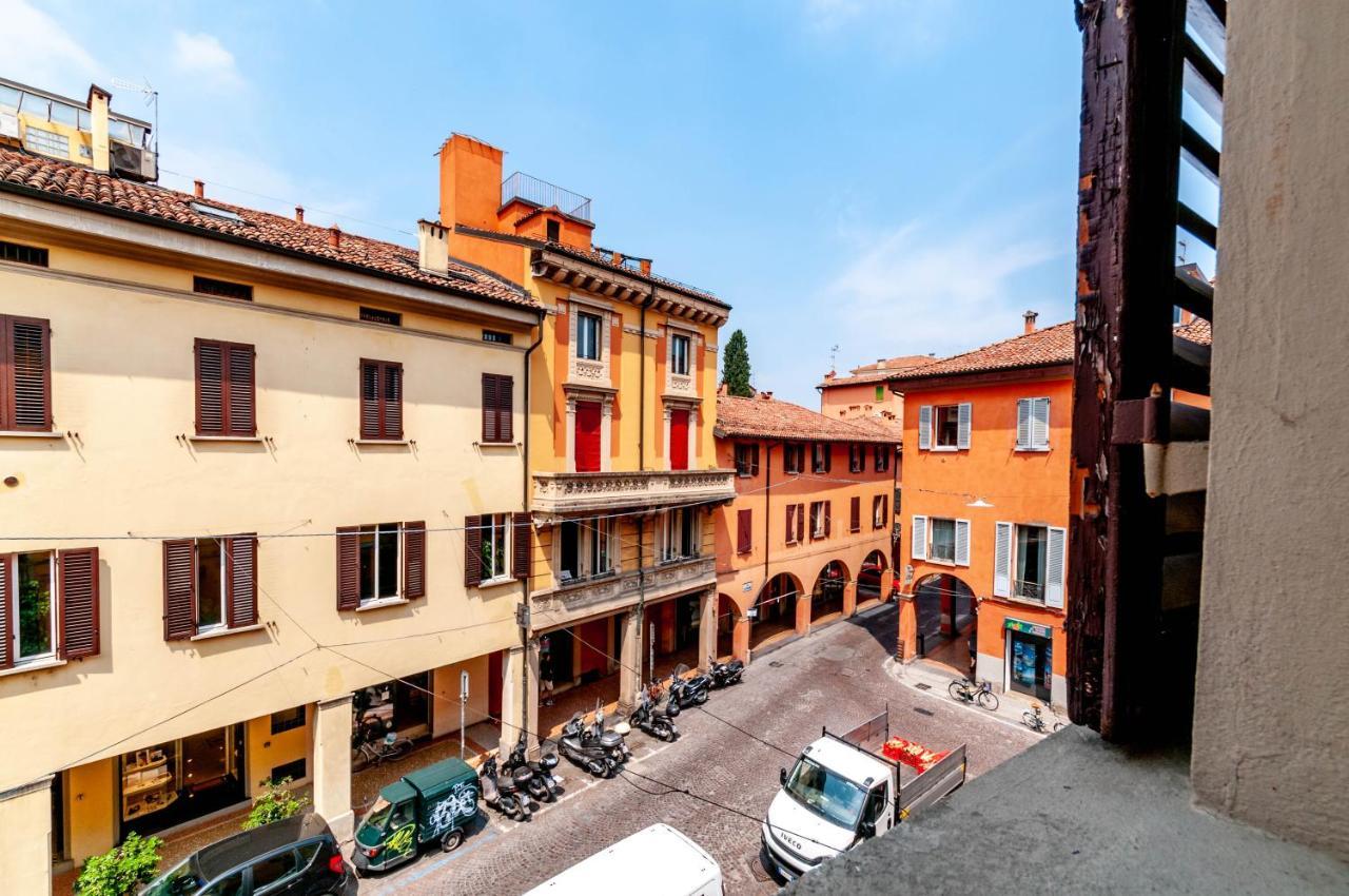 Porta Antica Apartment Болонья Экстерьер фото