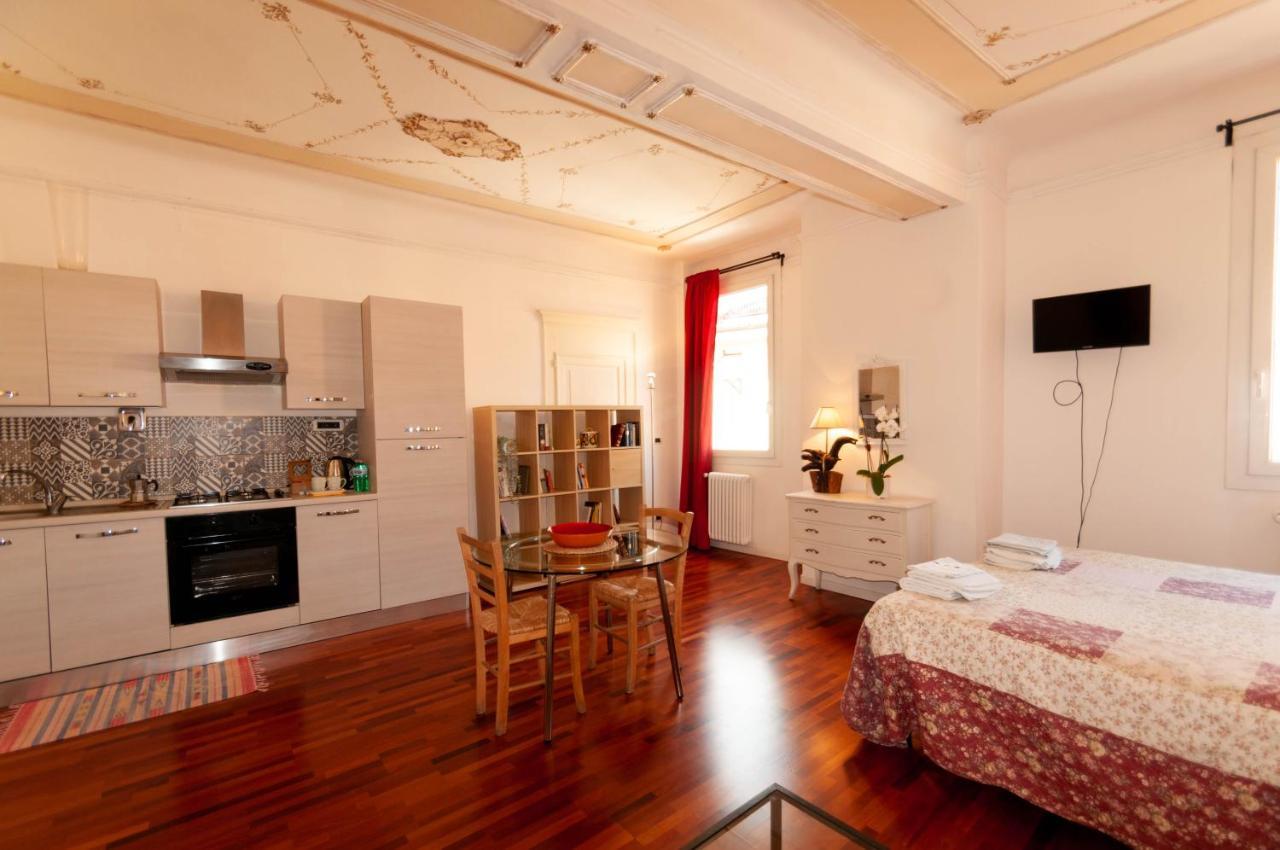 Porta Antica Apartment Болонья Экстерьер фото
